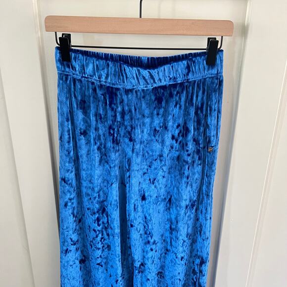 Fabletics Go-To Crushed Velour Wide Leg Pant Blue Celeste Women's XS - Picture 4 of 6